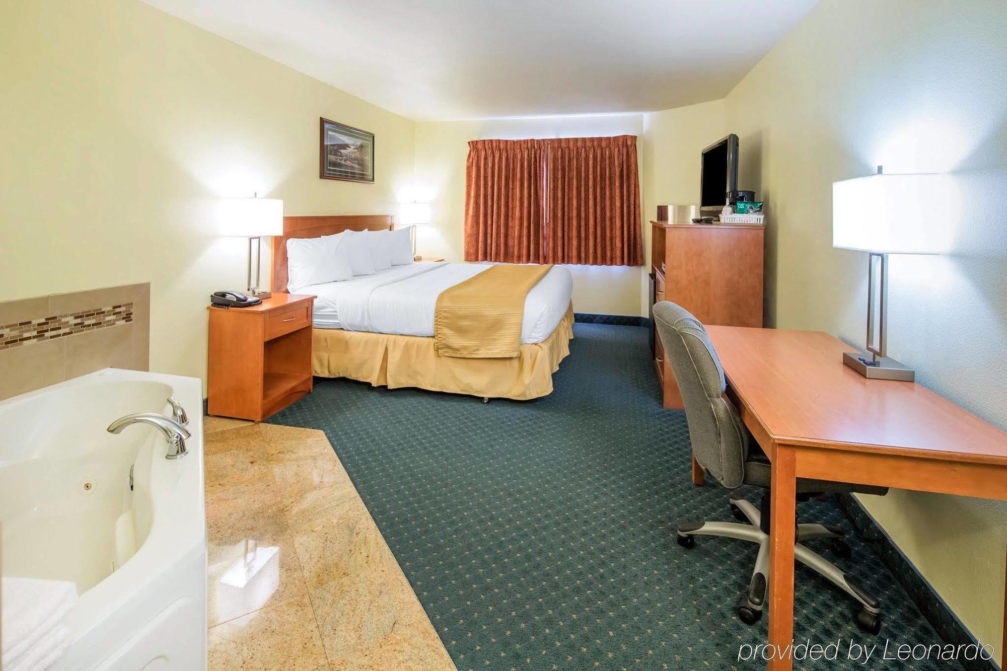 Quality Inn Кенай Экстерьер фото